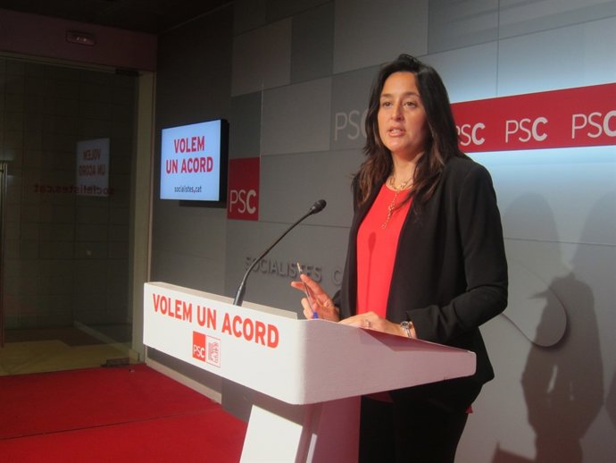 La portavoz del PSC, Esther Niubó.