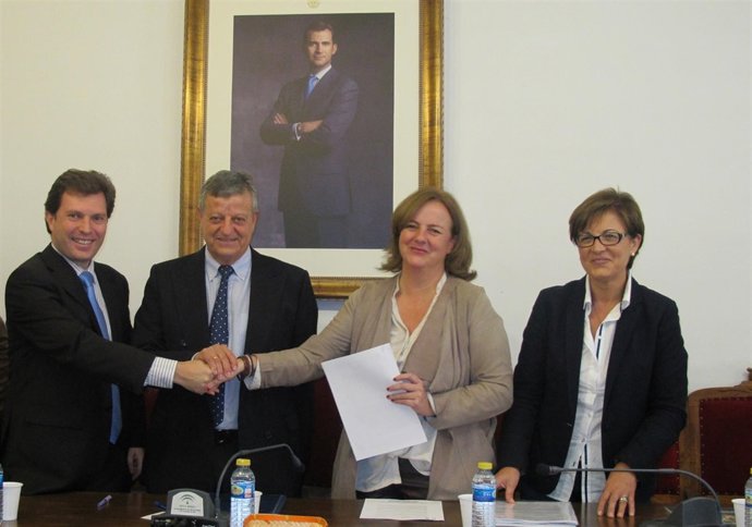 Entrega de incentivos al Ayuntamiento de Vélez Rubio para cambio de iluminación