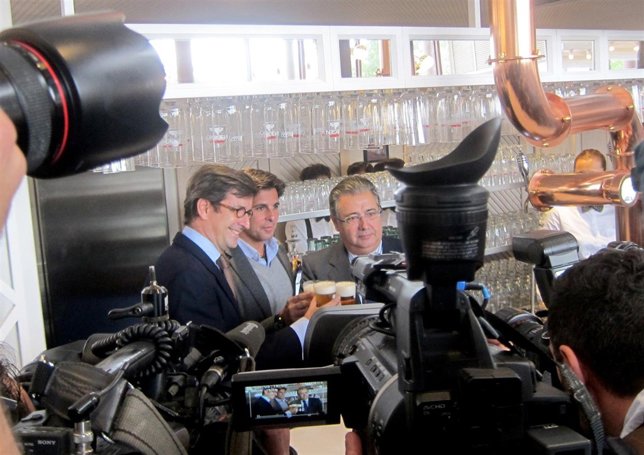 Inauguración del Mercado Gourmet Naves del Barranco