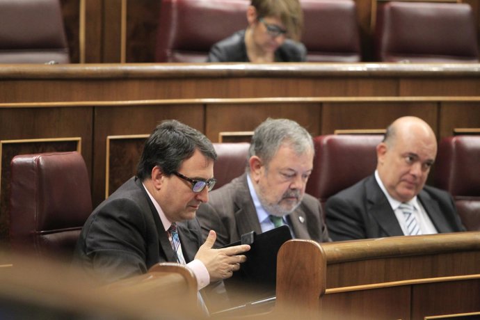 Aitor Esteban, Pedro Azpiazu y Emilio Olabarría