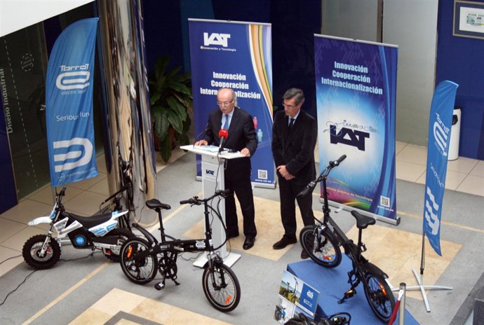 Presentación bicicleta eléctrica 'City Surfer'.