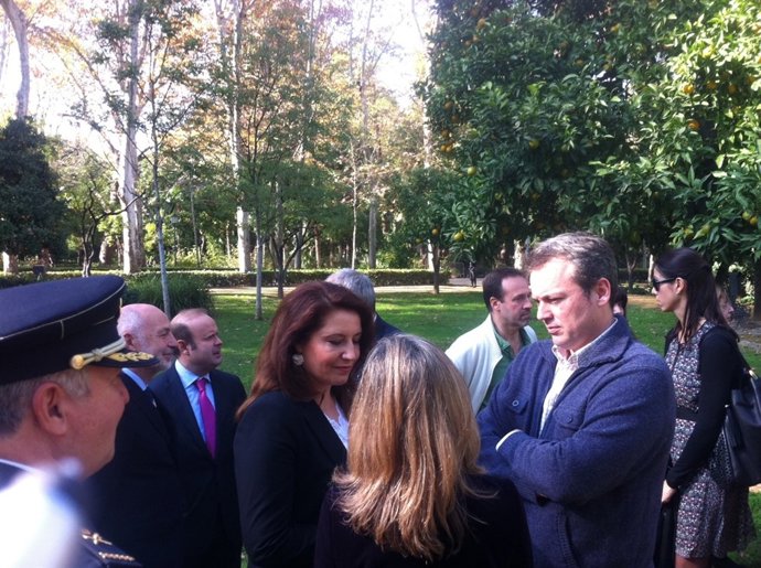La delegada de Gobierno en Andalucía, Carmen Crespo, en el parque de María Luisa