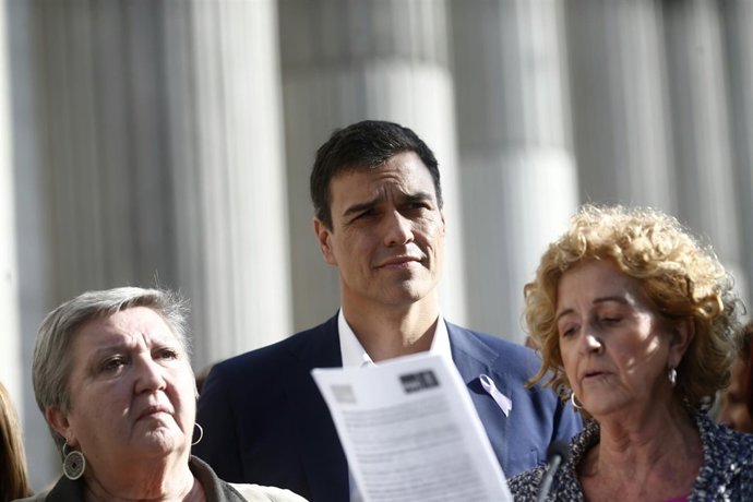 Acto del PSOE con Pedro Sánchez en el Congreso contra la violencia de género