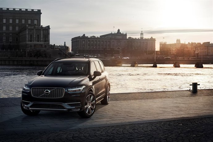 Volvo XC90 