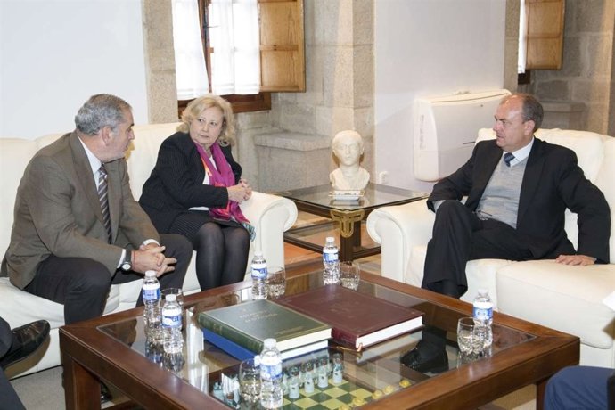 Monago reunión con Banco de Alimentos