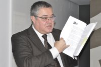 Torres (PP) resalta que el déficit se reduce en dos tercios respecto a la legislatura pasada