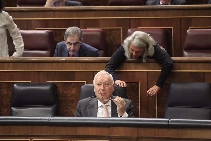 José Manuel García-Margallo,  Beatriz Rodríguez-Salmones y Leopoldo Barreda