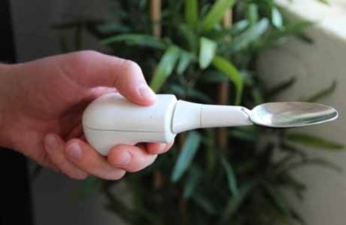 Cuchara anti-temblores