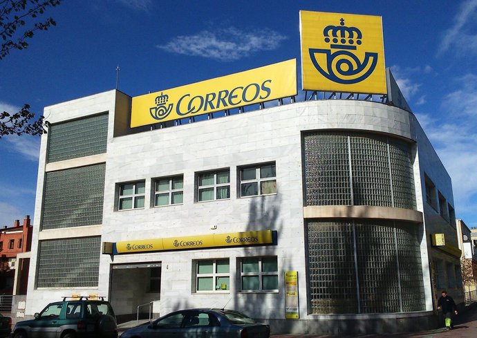 Oficina de Correos en Zaragoza