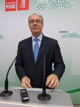 El senador del PSOE por la Comunidad Autónoma, Juan Pablo Durán