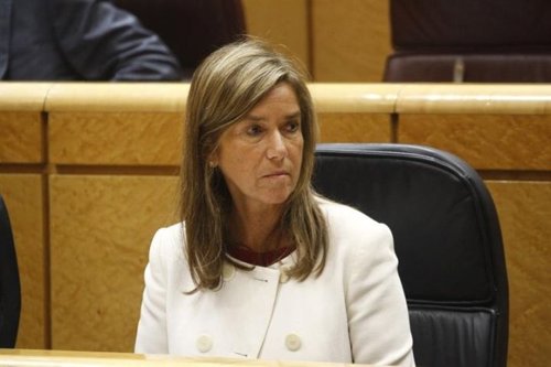 Ruz propone juzgar a Ana Mato por la trama Gürtel