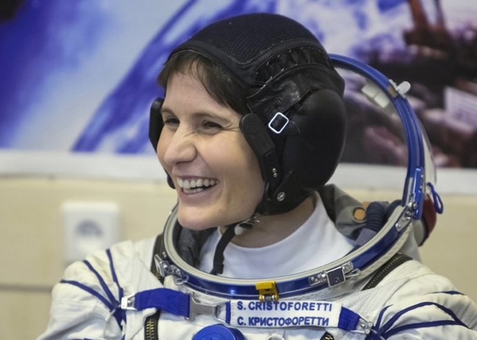 Samantha Cristoforetti, la primera mujer italiana llevó su cafetera espacio