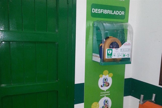 Uno de los desfibriladores