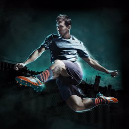 Leo Messi estrena botas de Adidas