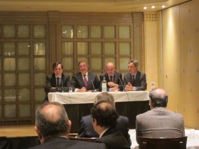 El presidente de la CEOE en un encuentro con empresarios aragoneses.