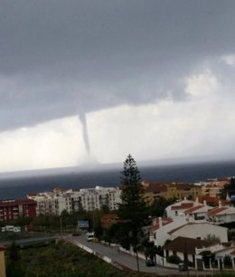 Tromba marina tornado en Rincón de la Victoria noviembre 2014