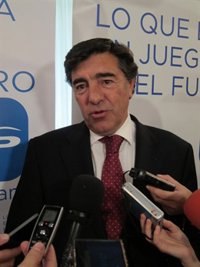 El PP acusa a Podemos de "engañar" con propuestas "utópicas y radicales": "Esconde un discurso viejo y autoritario"