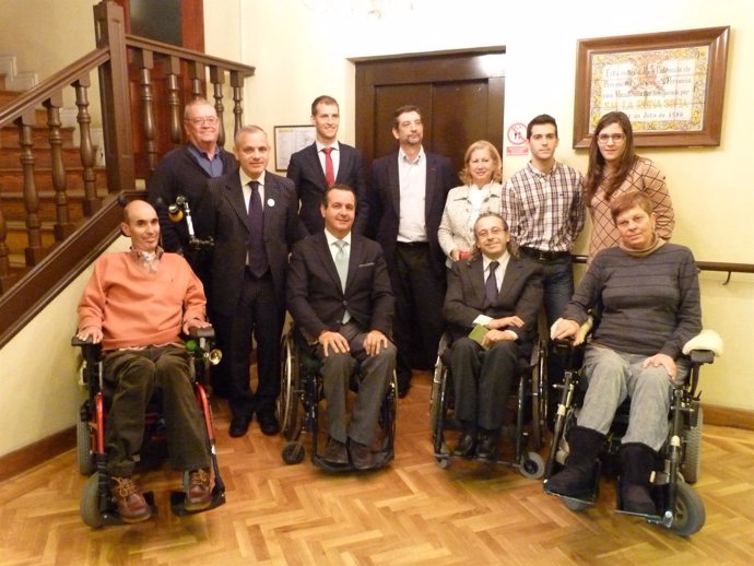 Reunión en el Real Patronato sobre la Discapacidad de las asociaciones de ELA