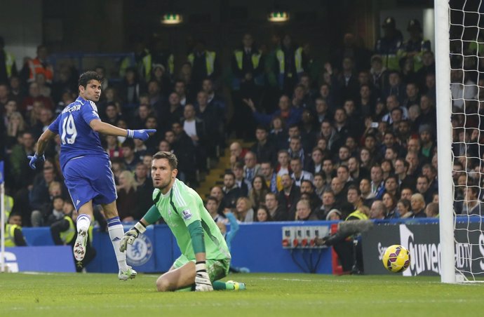 Diego Costa celebra un gol con el Chelsea en la Premier League