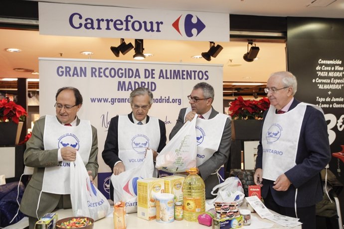 Recogida de alimentos en Carrefour
