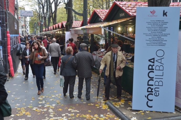 Los expositores de la muestra cordobesa en Bilbao