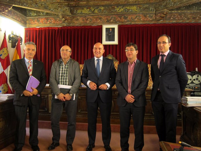 Domínguez, Arpa, Carnero, Zancada y Alonso en la Diputación de Valladolid