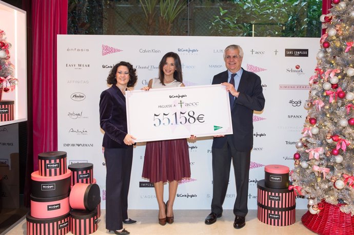 El Corte Inglés entrega 55.158 euros para la lucha contra el cáncer de mama