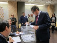 Aliaga destaca la "limpieza y democracia" del proceso de primarias del PAR