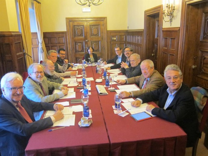 El jurado de la novena edición de los Premios Campoamor