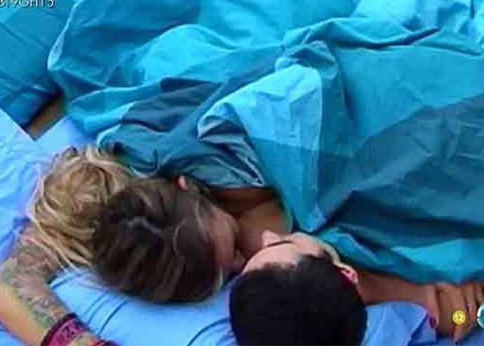 PAULA Y LUSI YA NO SON TAN HERMANOS GRAN HERMANO 15