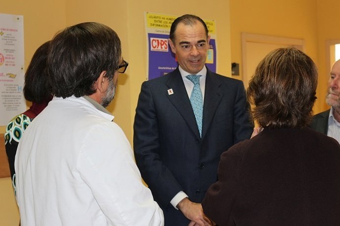 Llombart informa de datos sobre afectados de VIH