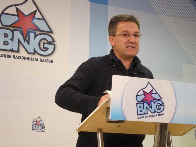 El portavoz nacional del BNG, Xavier Vence, en rueda de prensa