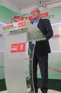 PSOE-A exige a Rajoy y Moreno "que peleen por el empleo en Andalucía ante Europa" y por un "reparto justo" de los fondos