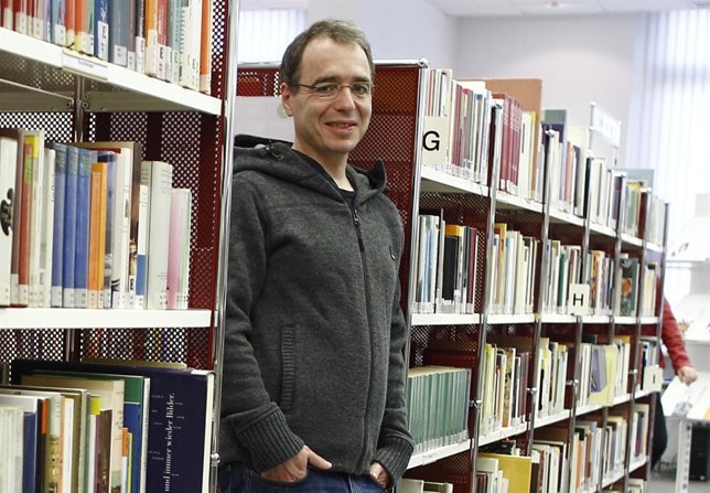 El escritor David Safier