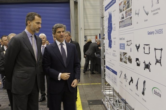 El Rey visita las instalaciones de Gestamp en Alemania