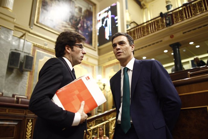 Juan Moscoso y Pedro Sánchez, del PSOE