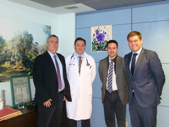 El conseller de Salud, Martí Sansaloni, presenta el plan del asma