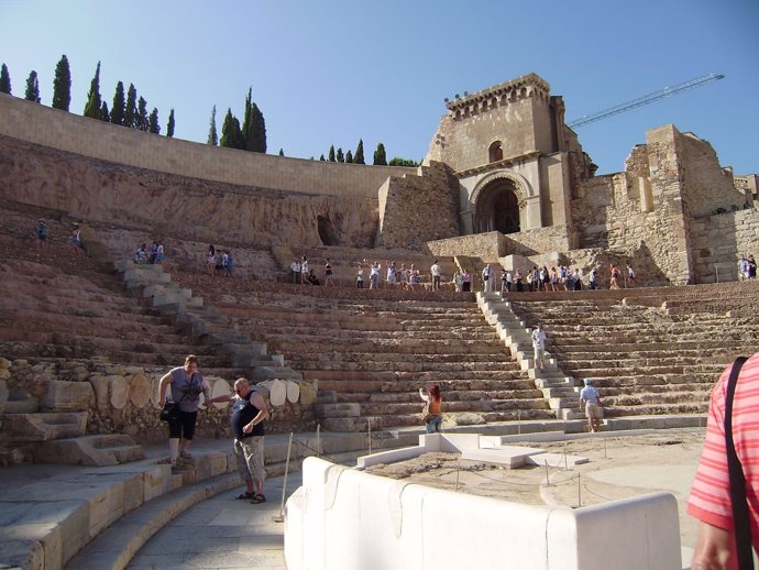 El Teatro Romano amplía su horario de apertura en el Día del Pilar       