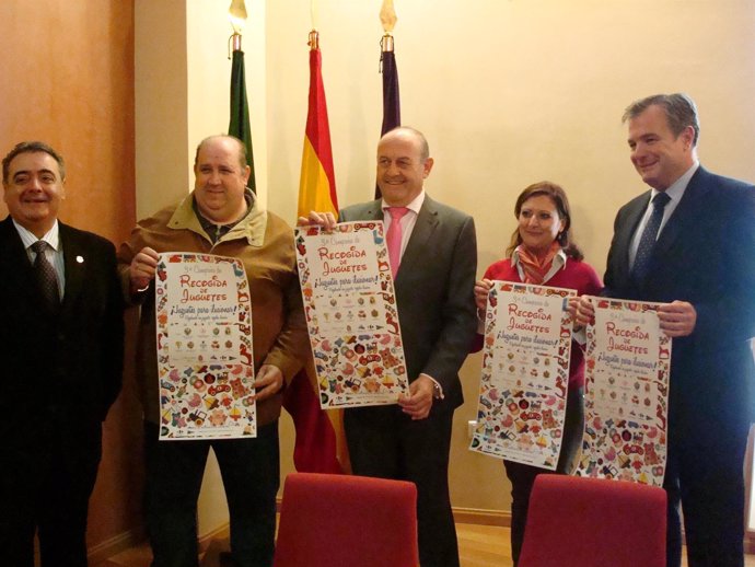 Presentación de la III Campaña de Recogida de Juguetes en Jaén