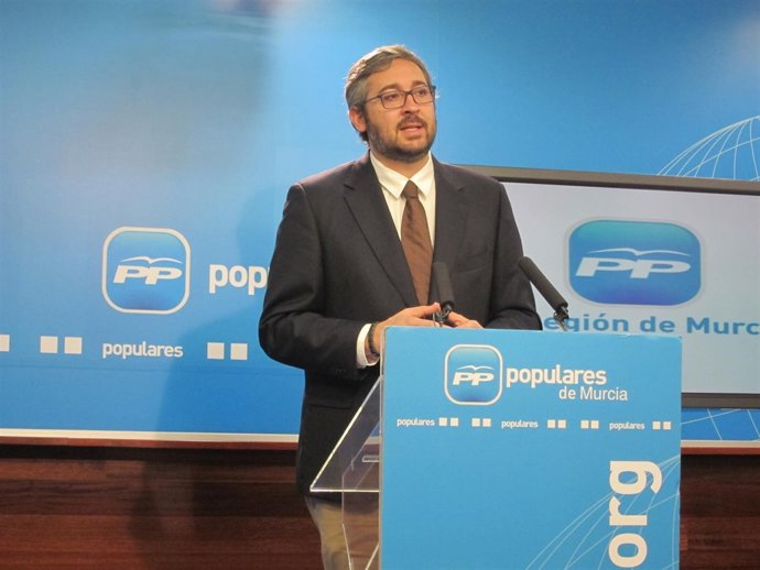 Víctor Manuel Martínez (PP)