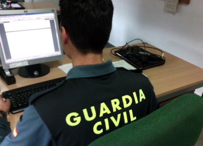 La Guardia Civil detiene a cinco personas por robos en viviendas 