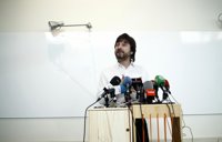 Podemos insinúa que las "presiones" de Susana Díaz podrían haber influido en la suspensión de Errejón en la UMA