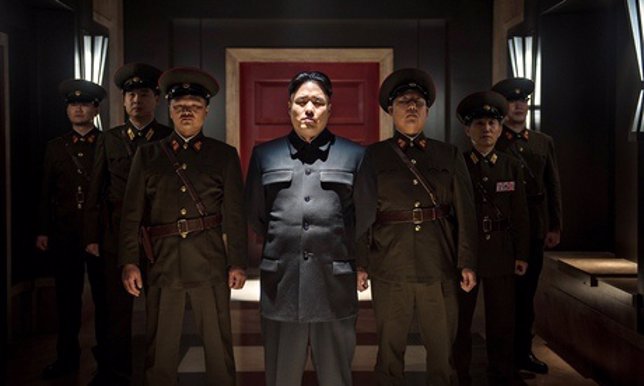 Randall Park interpretando a Kim Jong Un en 'The Interview'