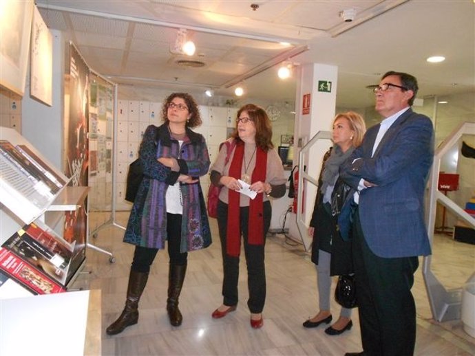 Exposición en la Biblioteca Pública de Huelva. 
