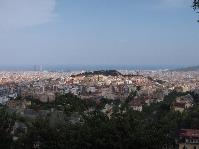 Vistas De Barcelona Desde El Tibidabo