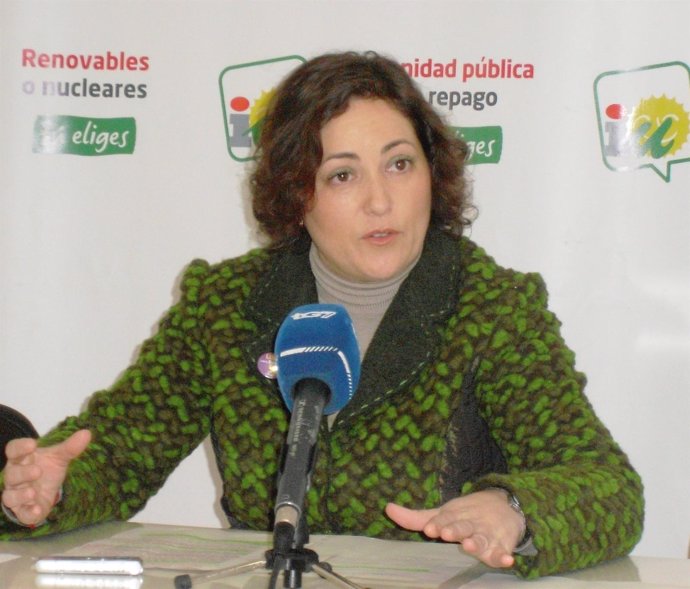María del Carmen Pérez en rueda de prensa