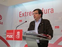 Vara señala que Bernal pudo "extralimitarse en intentar ayudar" a Agenex en Croacia pero niega que usurpara un cargo