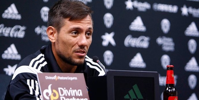 Diego Alves en rueda de prensa