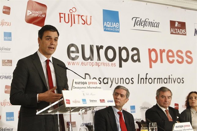 Pedro Sánchez en los Desayunos de Europa Press
