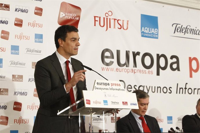 Pedro Sánchez en los Desayunos de Europa Press